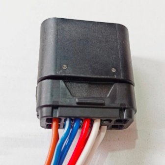 Doser Wiring Coupler (tata engine)